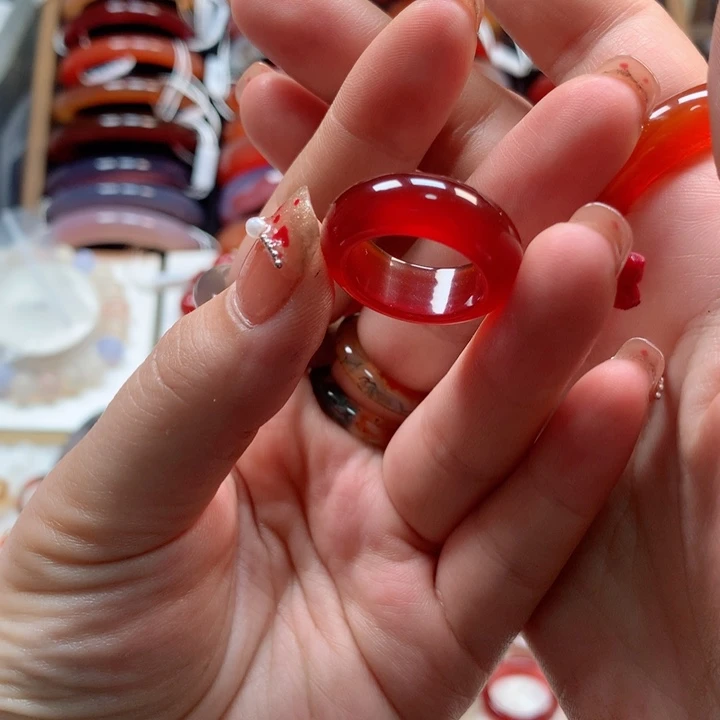 玛瑙/玉髓手链未镶嵌L****Y