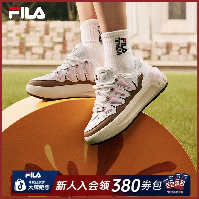 Fila/斐乐女摩登百搭秋冬【萝卜鞋】度假感复古增高鞋F12W431212F