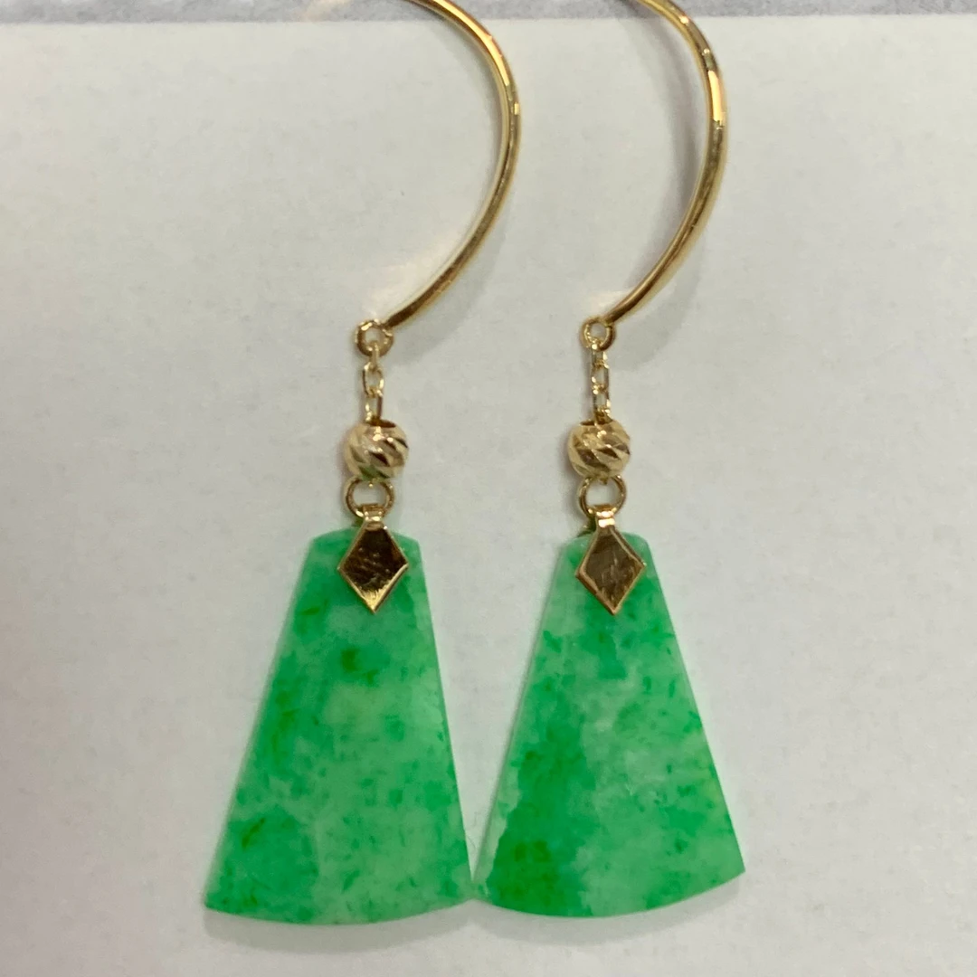 天然A货翡翠耳饰几何形无事牌简约精致重金镶嵌18k