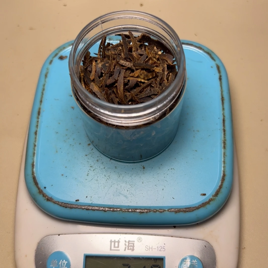 罗***少树脂制品海南紫棋切丝21g