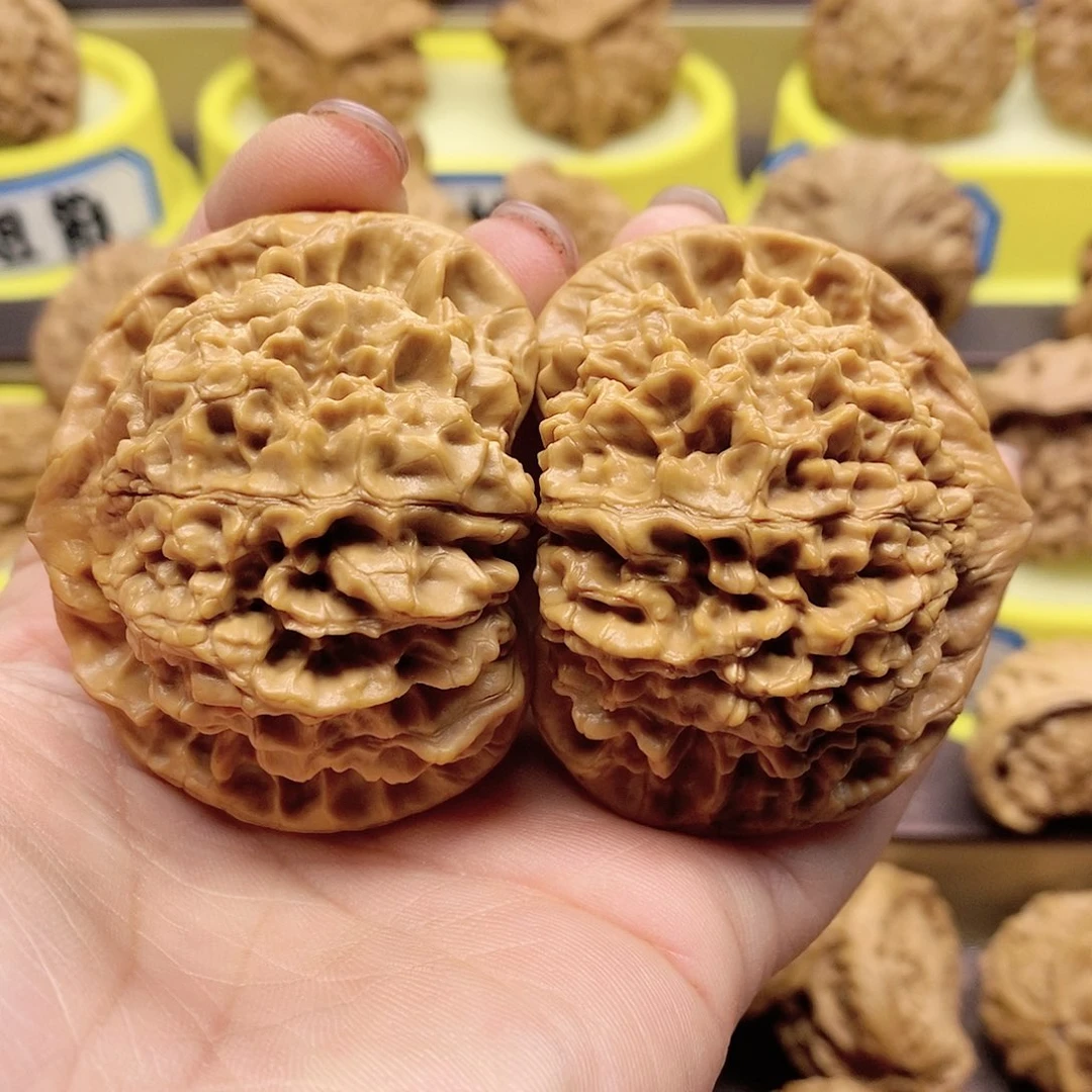 文玩核桃吊坠官帽52