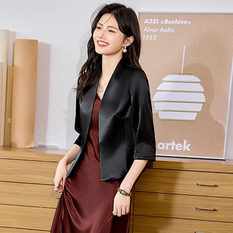 黑色无领西装洋气夏季薄款2025新款高级感气质小西服女士休闲外套