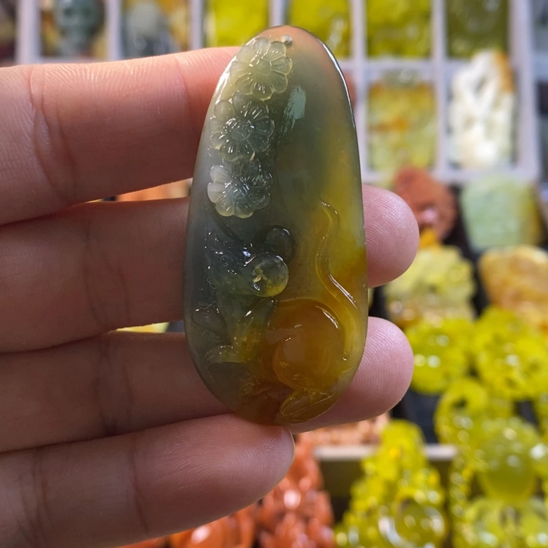 合金蛇纹石玉颈饰