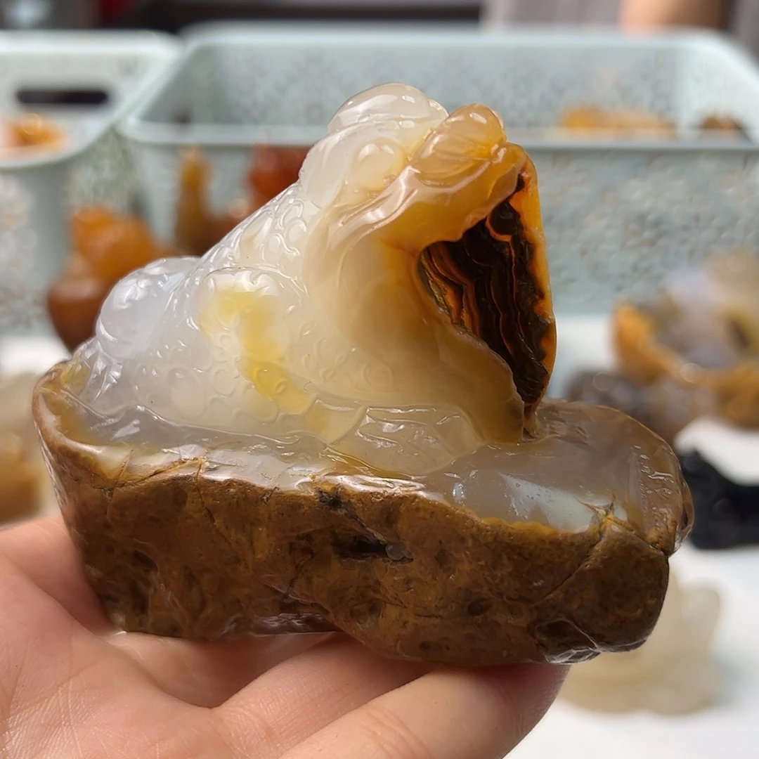 未镶嵌颈饰玛瑙/玉髓