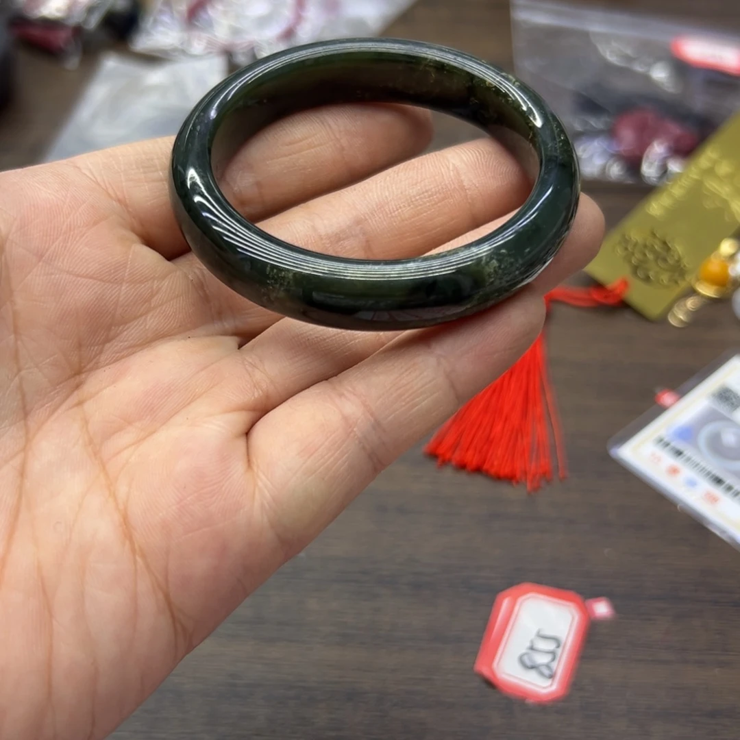 和田玉未镶嵌手镯50.8圈围1494