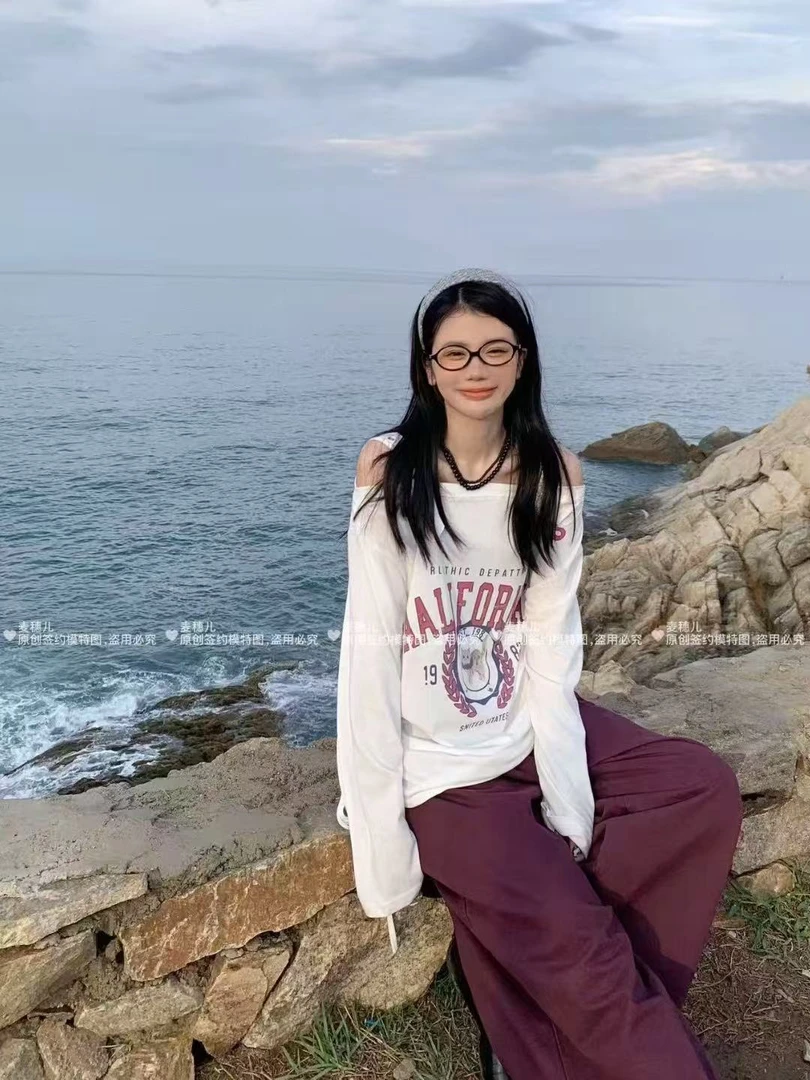 美式辣妹猫咪喷画宽松设计感露肩短袖T恤女斜领上衣