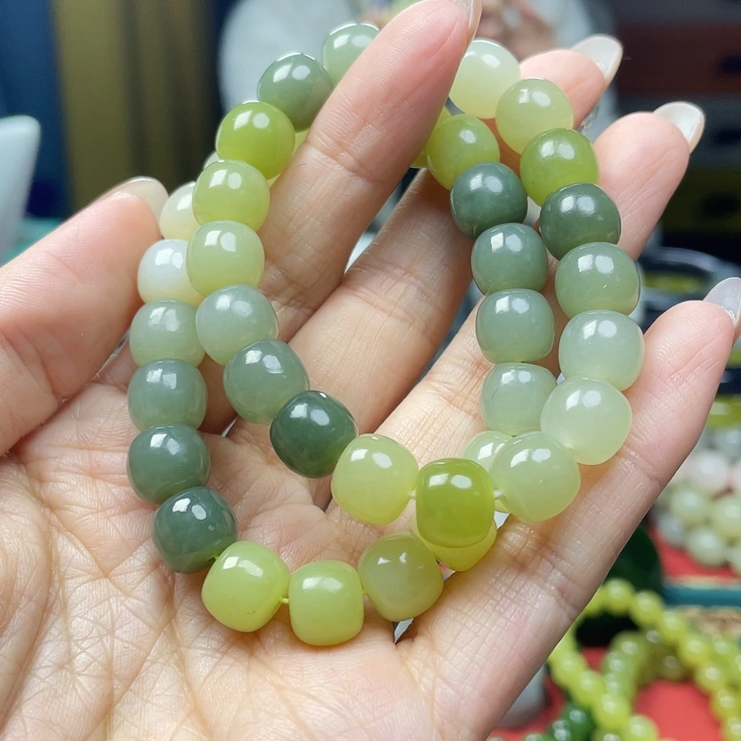 未镶嵌手链和田玉拍一发一，多样性发货