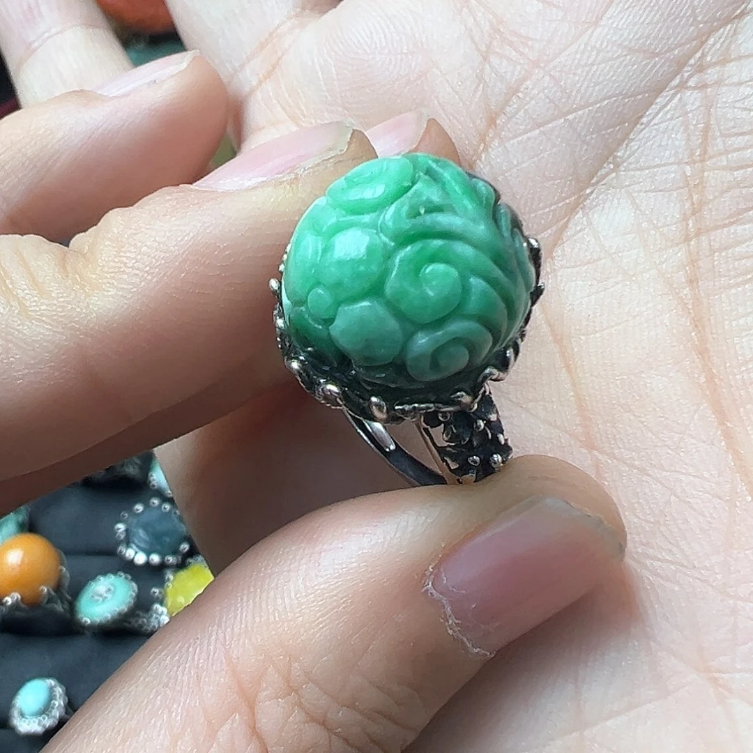 翡翠戒指未镶嵌炸