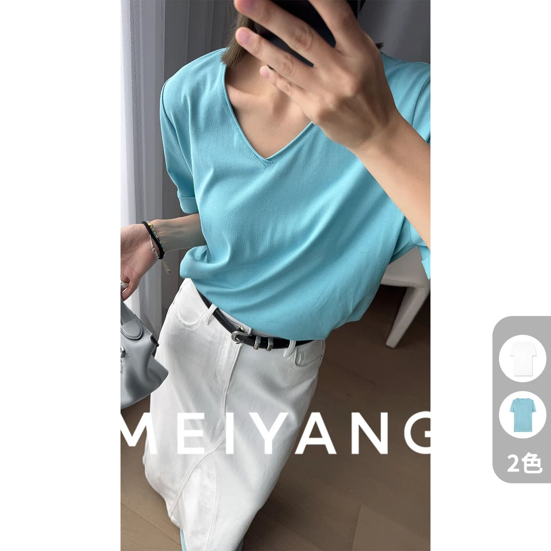 A美洋MEIYANG 净版海报T【商场同款】简约百搭卷边V领休闲上衣-周四
