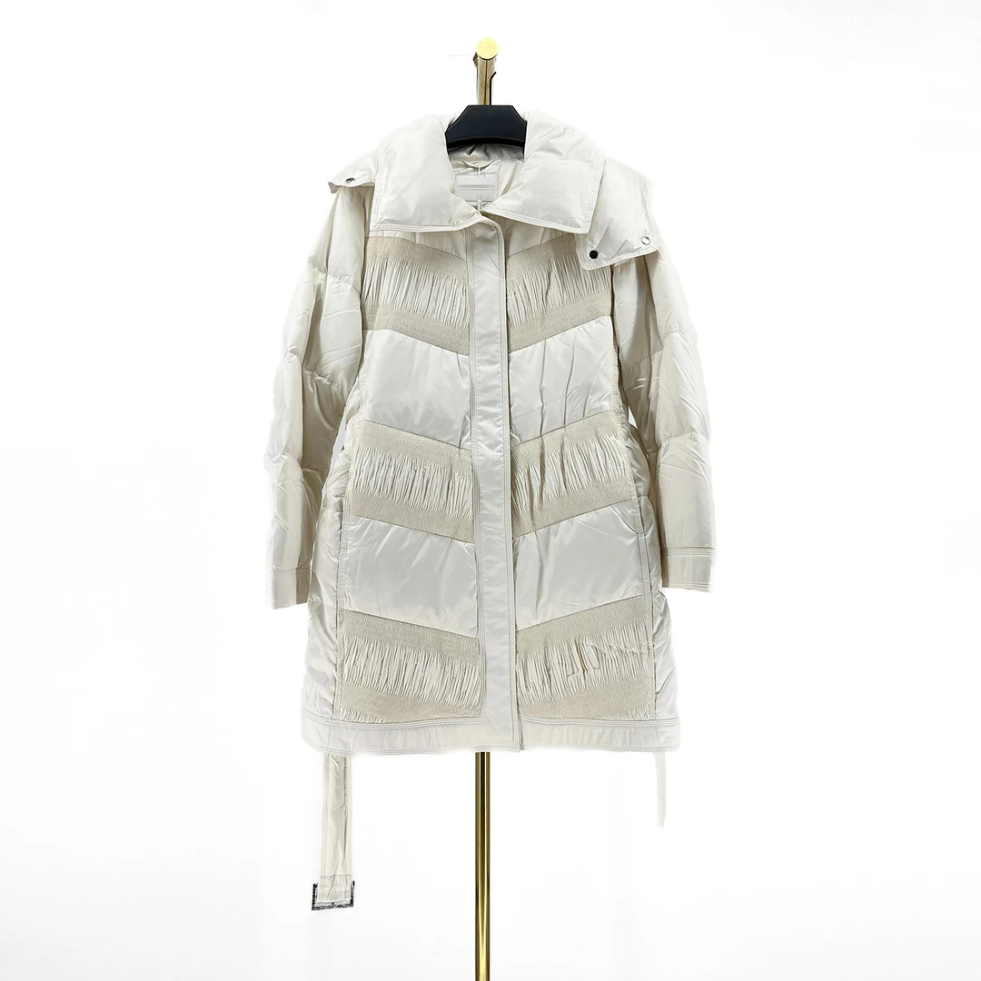 台湾品牌女装高端秋冬新款鹅绒服 之83319K