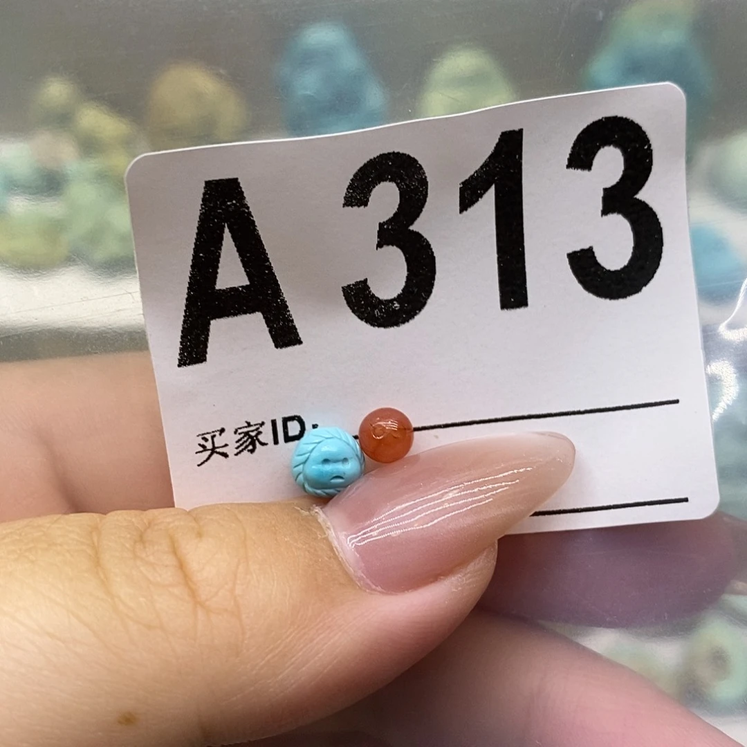 南红玛瑙未镶嵌珠宝奇石