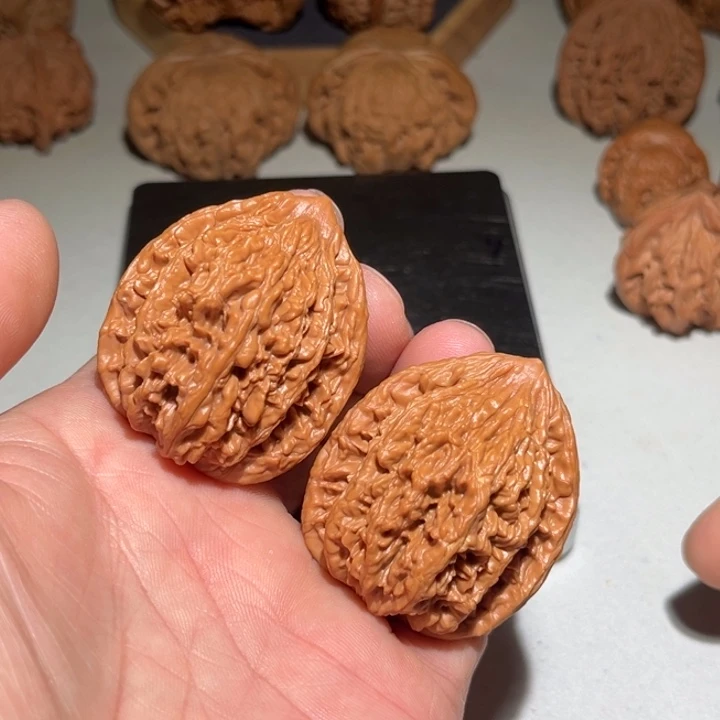 把件文玩核桃40麦穗虎