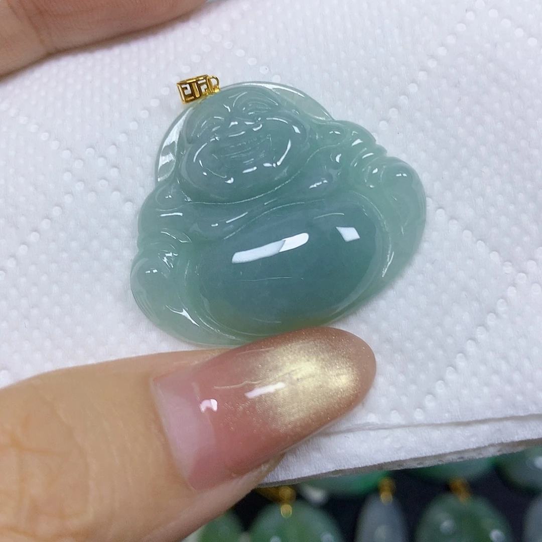 颈饰18K金镶嵌翡翠挂件