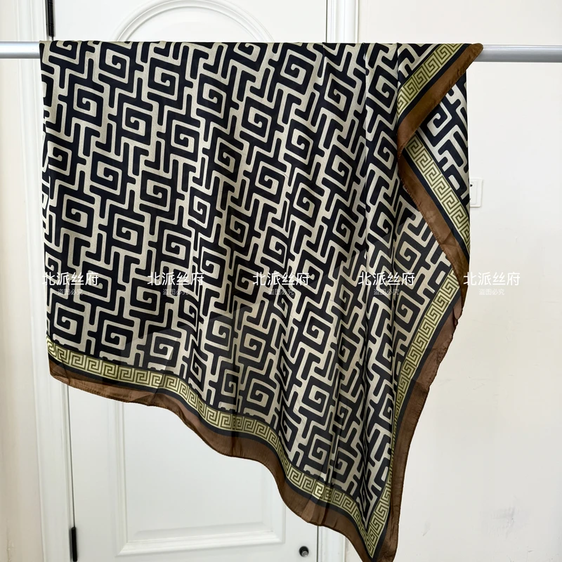 【迷宫格】高端百搭香云缎时尚印花方巾110*110