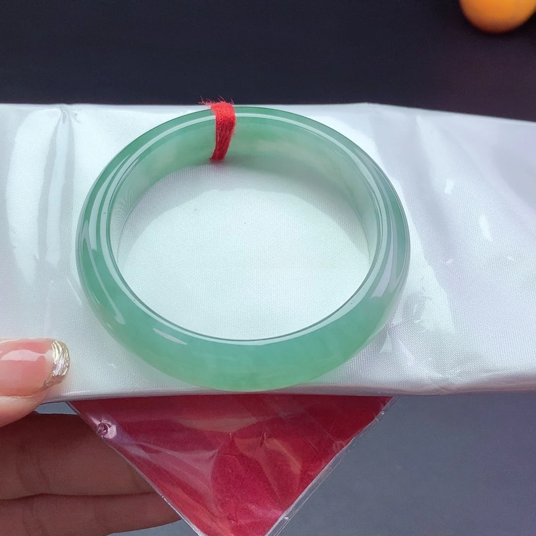 【闪购商品】翡翠手镯未镶嵌a 1910001