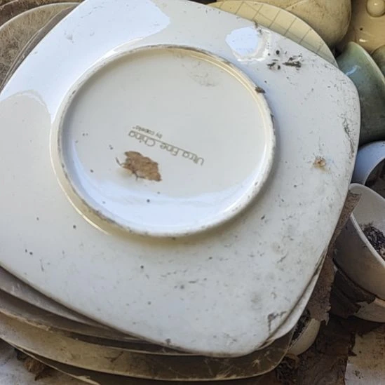 瓷发八个方盘，…………