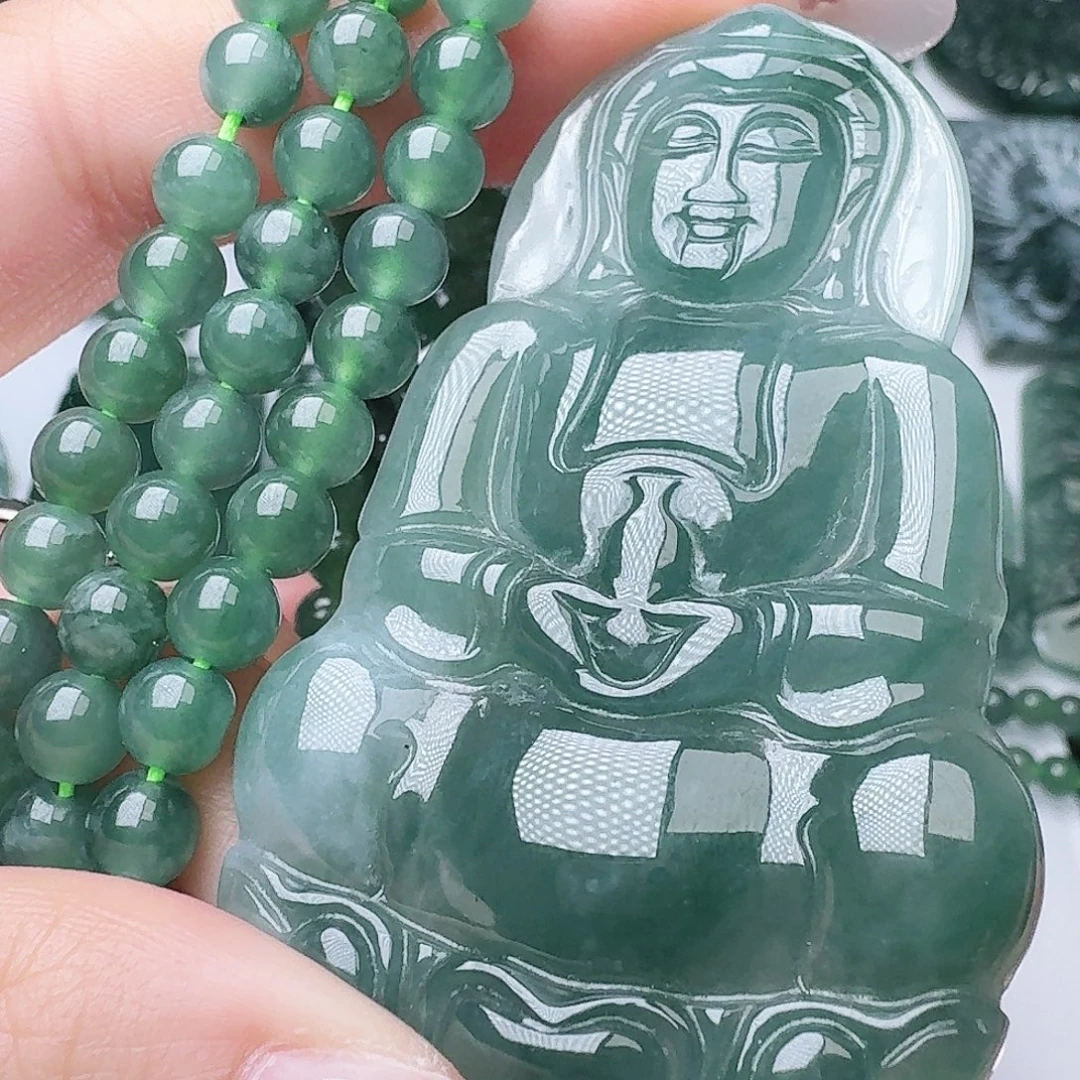 翡翠未镶嵌颈饰111