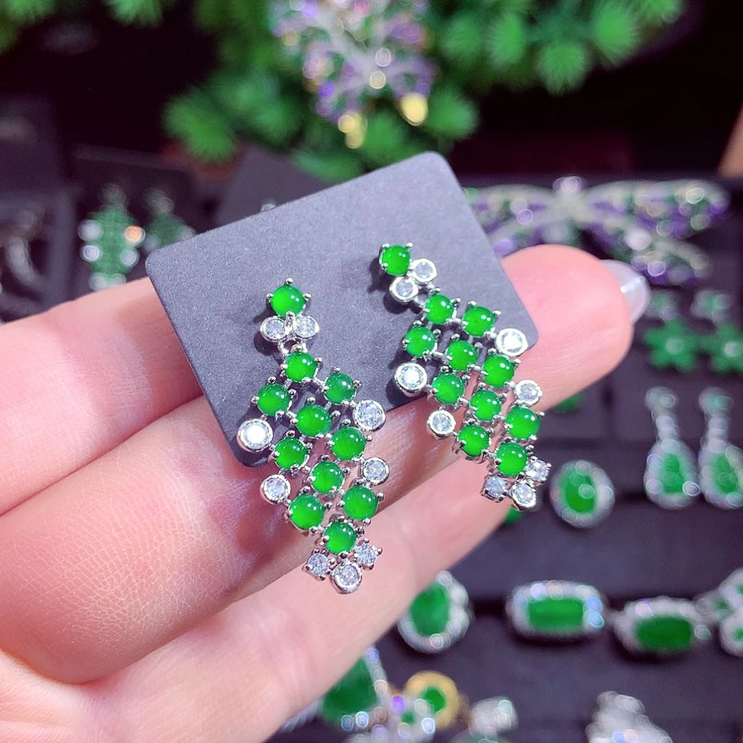 颈饰未镶嵌翡翠天然