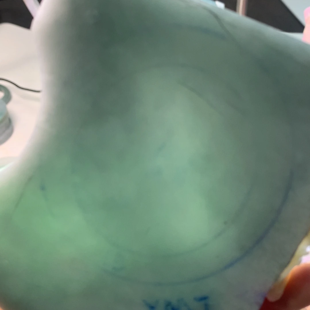 定制翡翠未镶嵌翡翠手镯