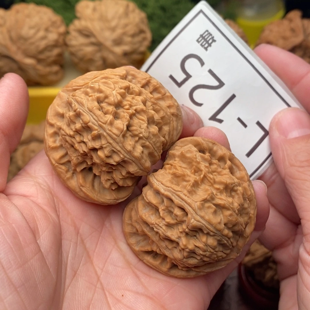 把件文玩核桃狮子头43….