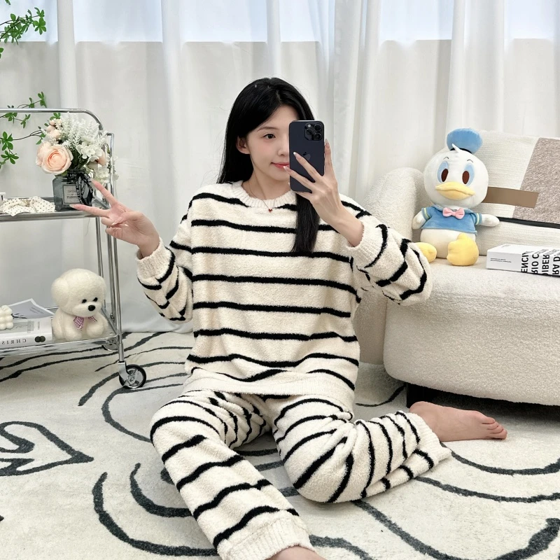 女士睡衣秋冬季卡边绒简约高级感加厚卡通少女冬天家居服套装外穿