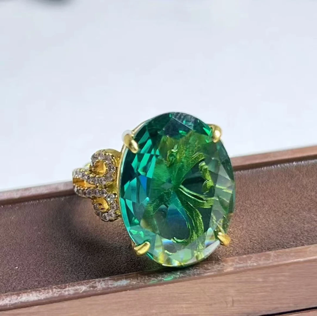 Y典藏品 绿椭圆时尚戒指美观大气美轮美奂尽显魅力