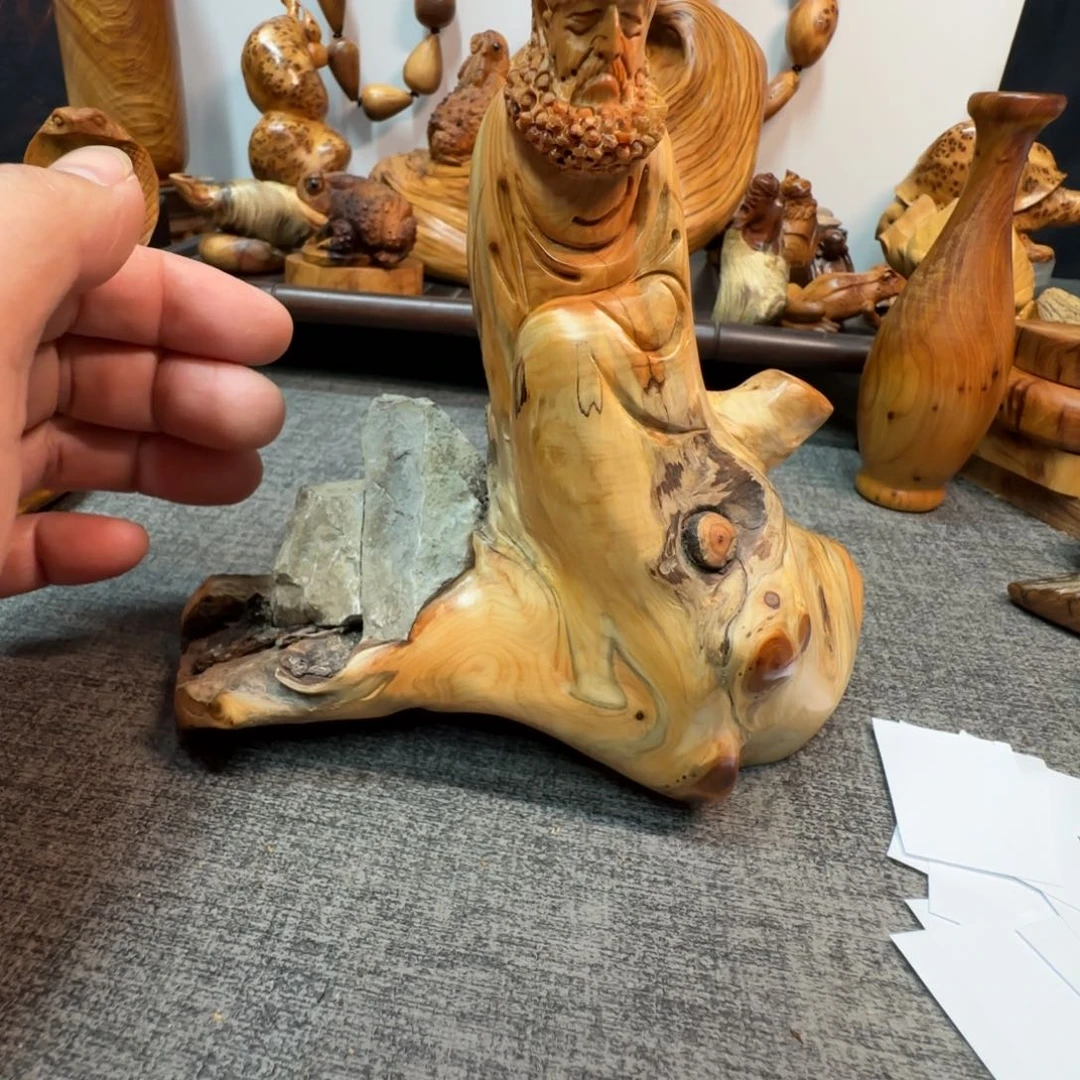 柏木（崖柏）以**待我们都是好孩子呀哈喽