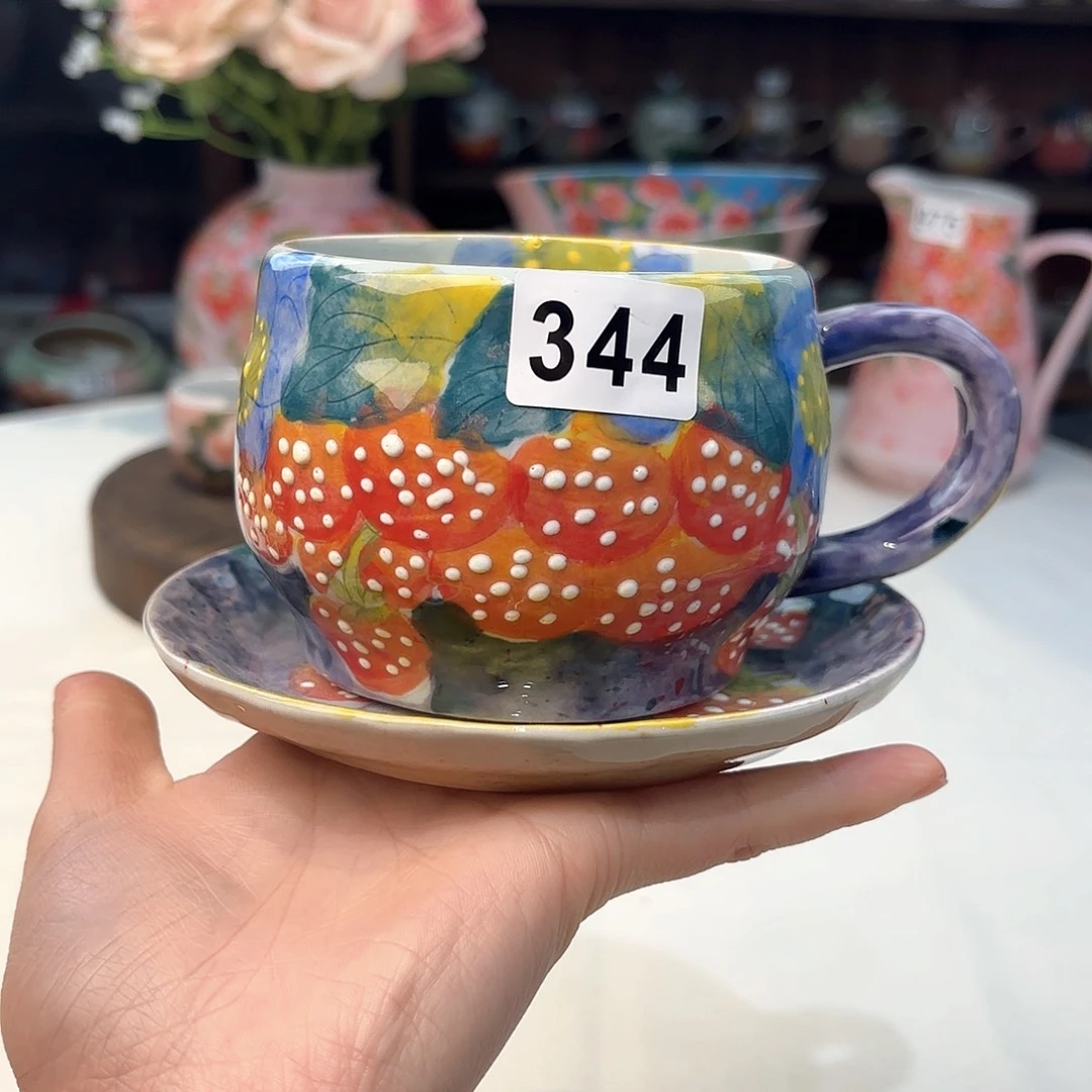 瓷片兔兔好可爱啊我