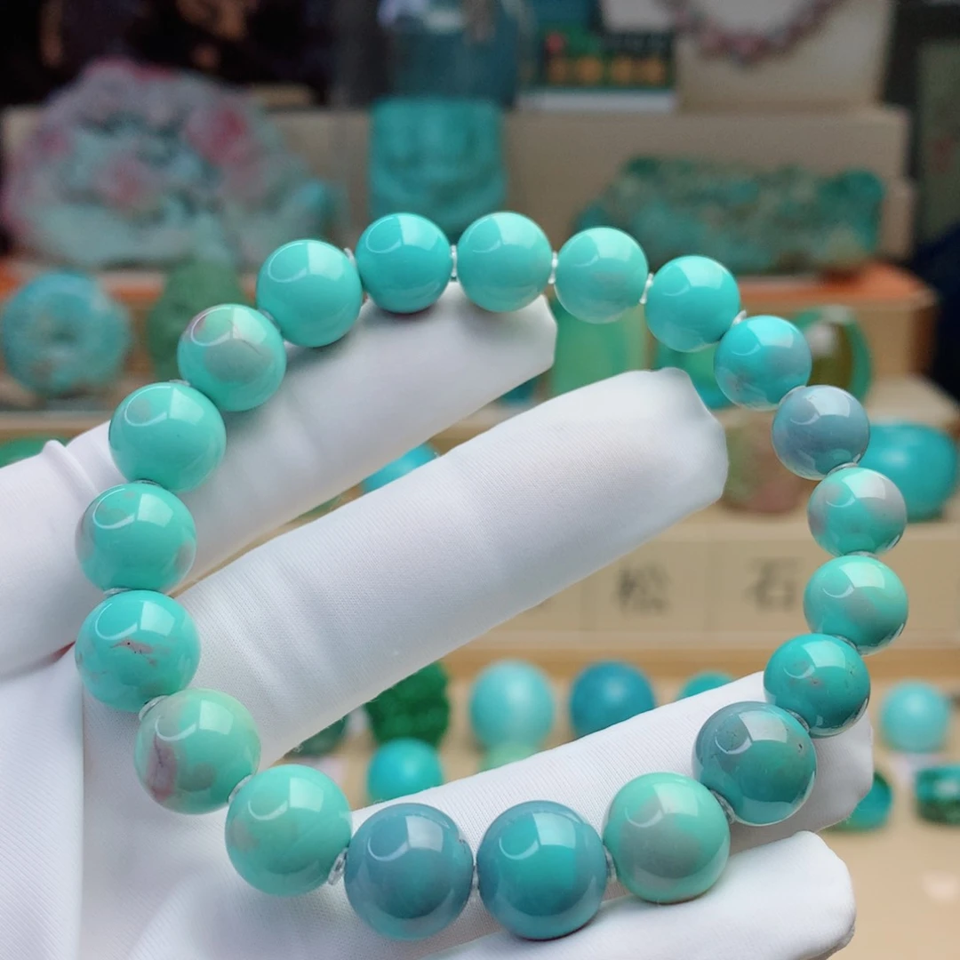 绿松石颈饰未镶嵌