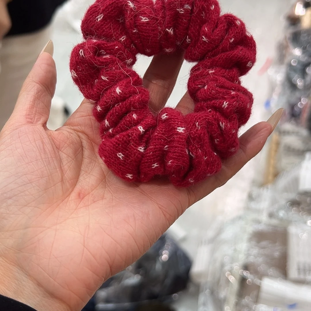 布艺非金属红色波点小肠