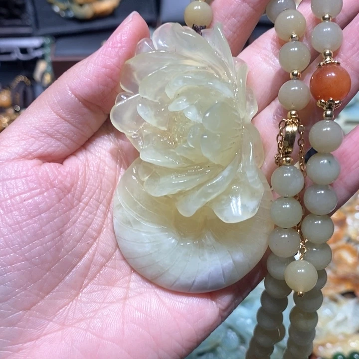 岫玉毛衣链未镶嵌