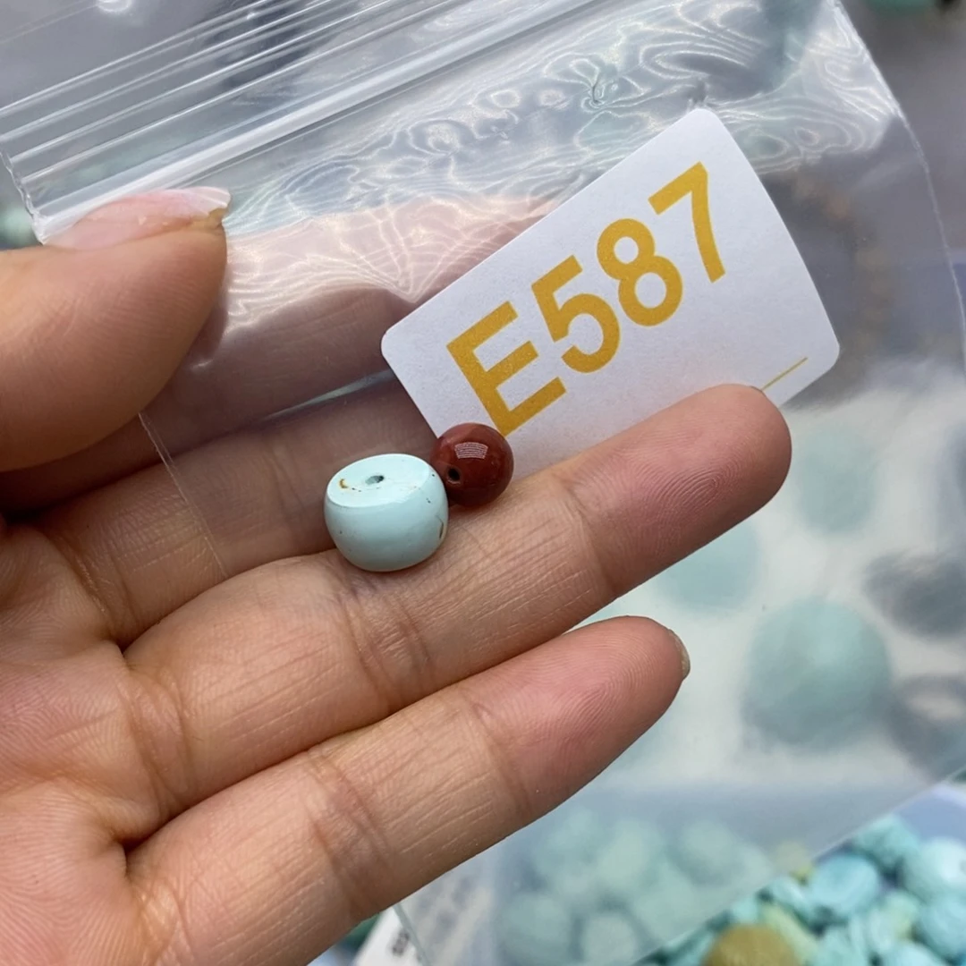 未镶嵌南红玛瑙珠宝奇石