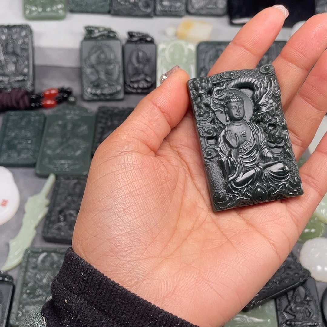 和田玉未镶嵌颈饰