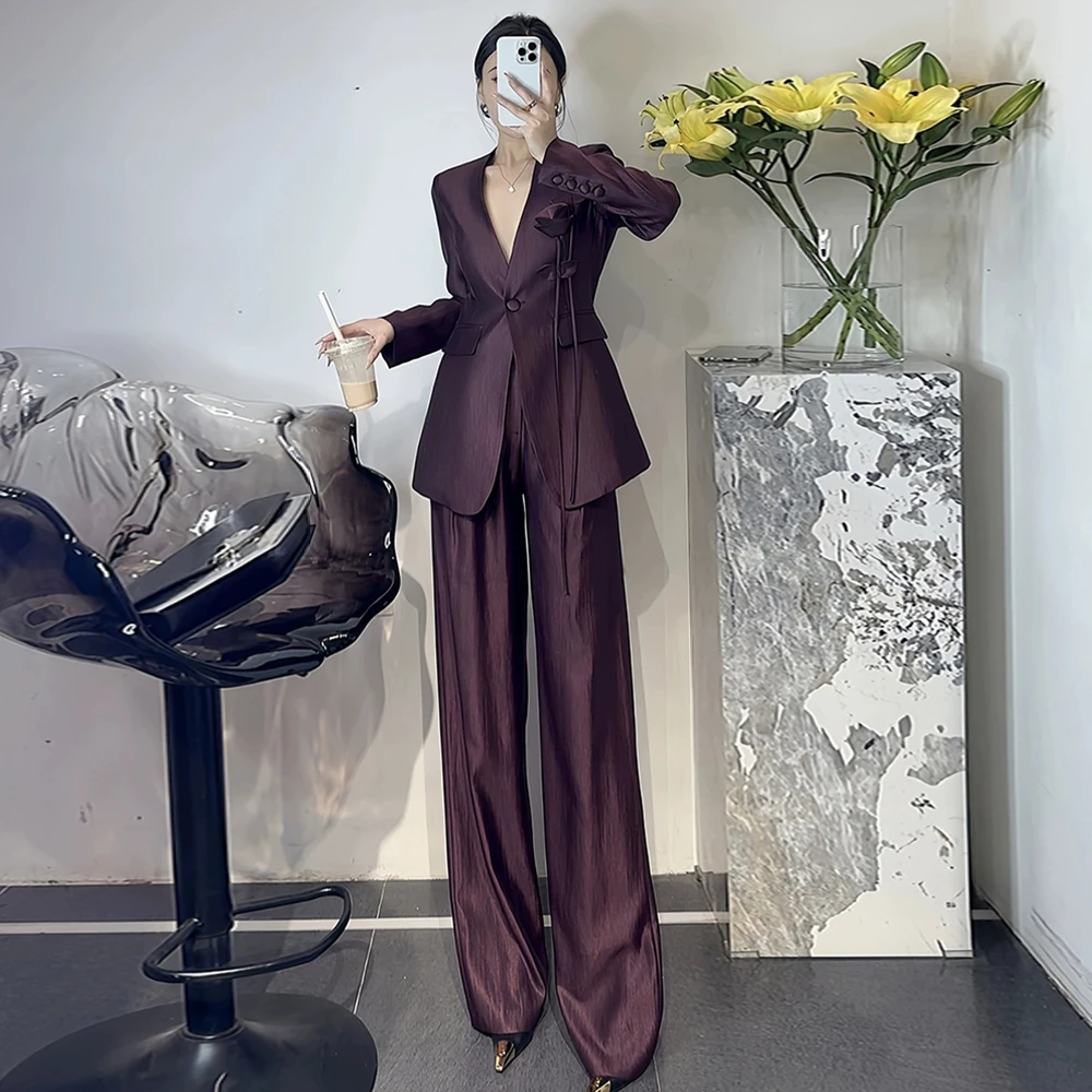 轻奢时尚套装2025秋季高端立体花朵西装阔腿裤两件套西服气质女