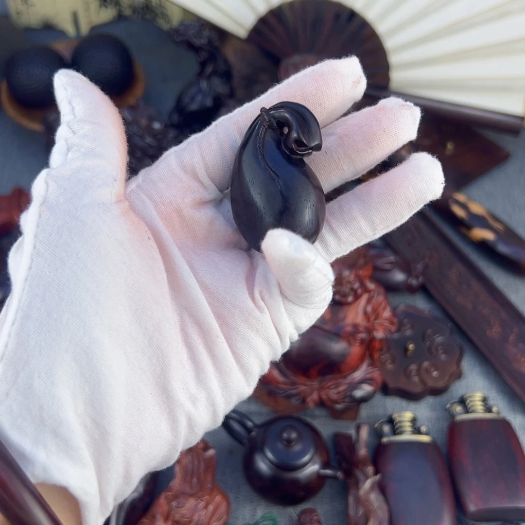 檀香紫檀（小叶紫檀）道**然