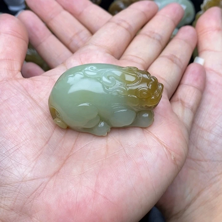 颈饰未镶嵌和田玉ℳ****