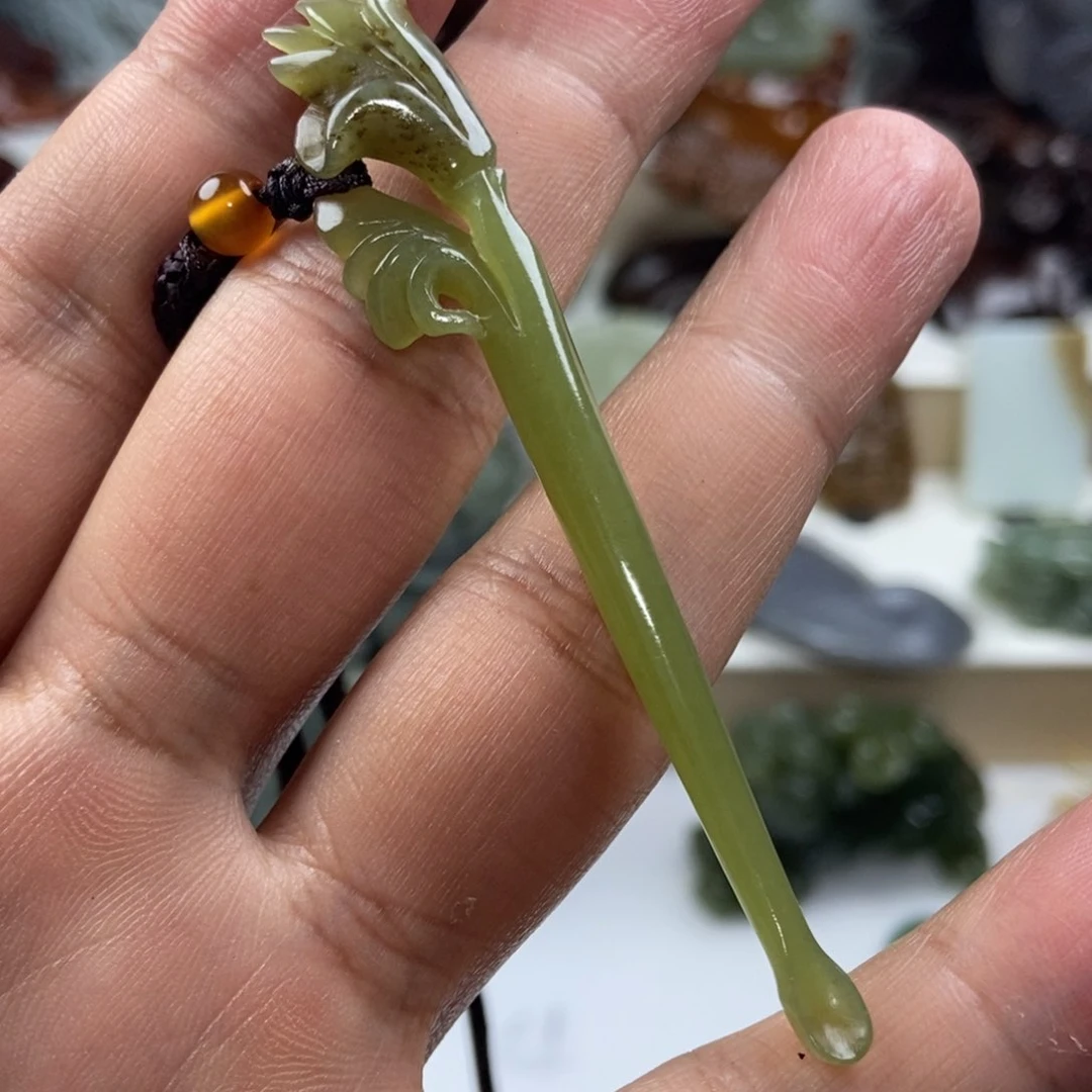 【闪购商品】吊坠(不含链)未镶嵌和田玉