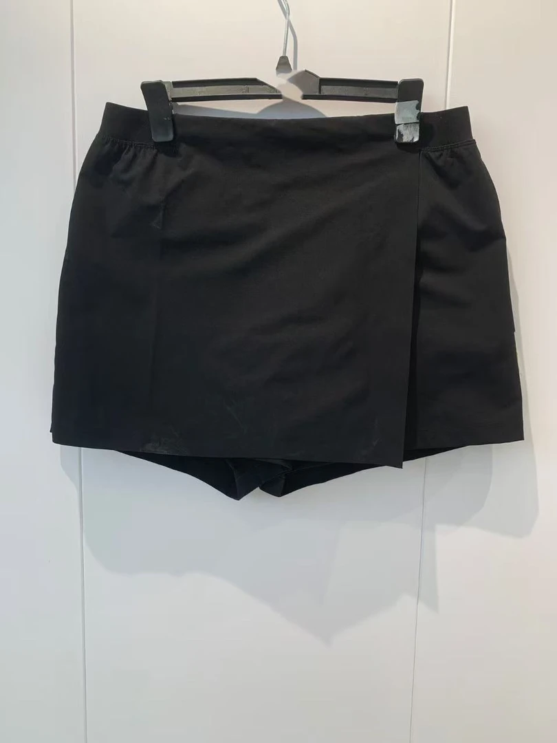 女款修身百搭短裤裙