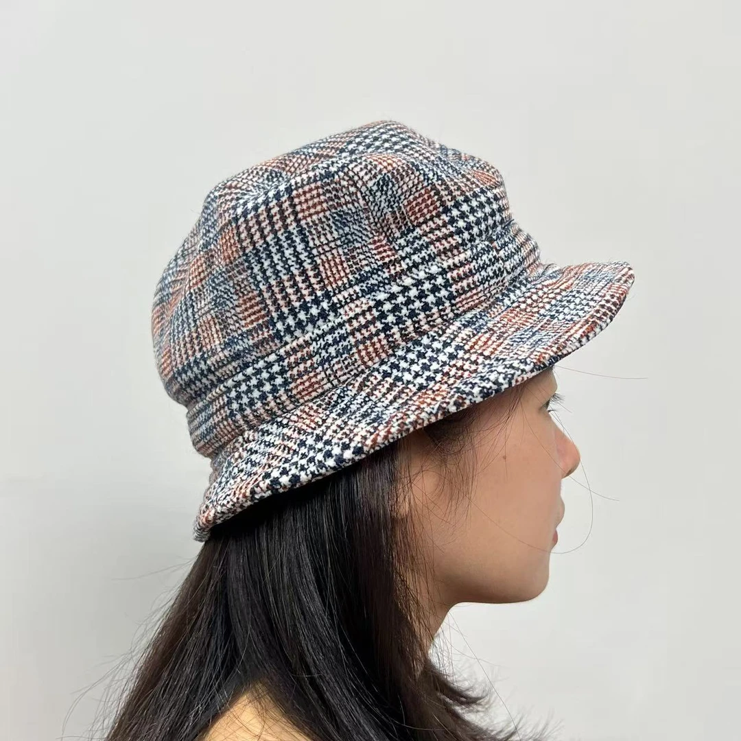 ini 女款羊毛保暖针织帽 XX138 DM25B476