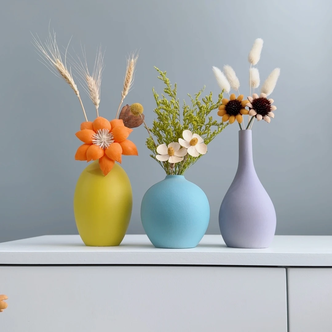 摆件陶瓷小花瓶摆件含花总高约20-30cm