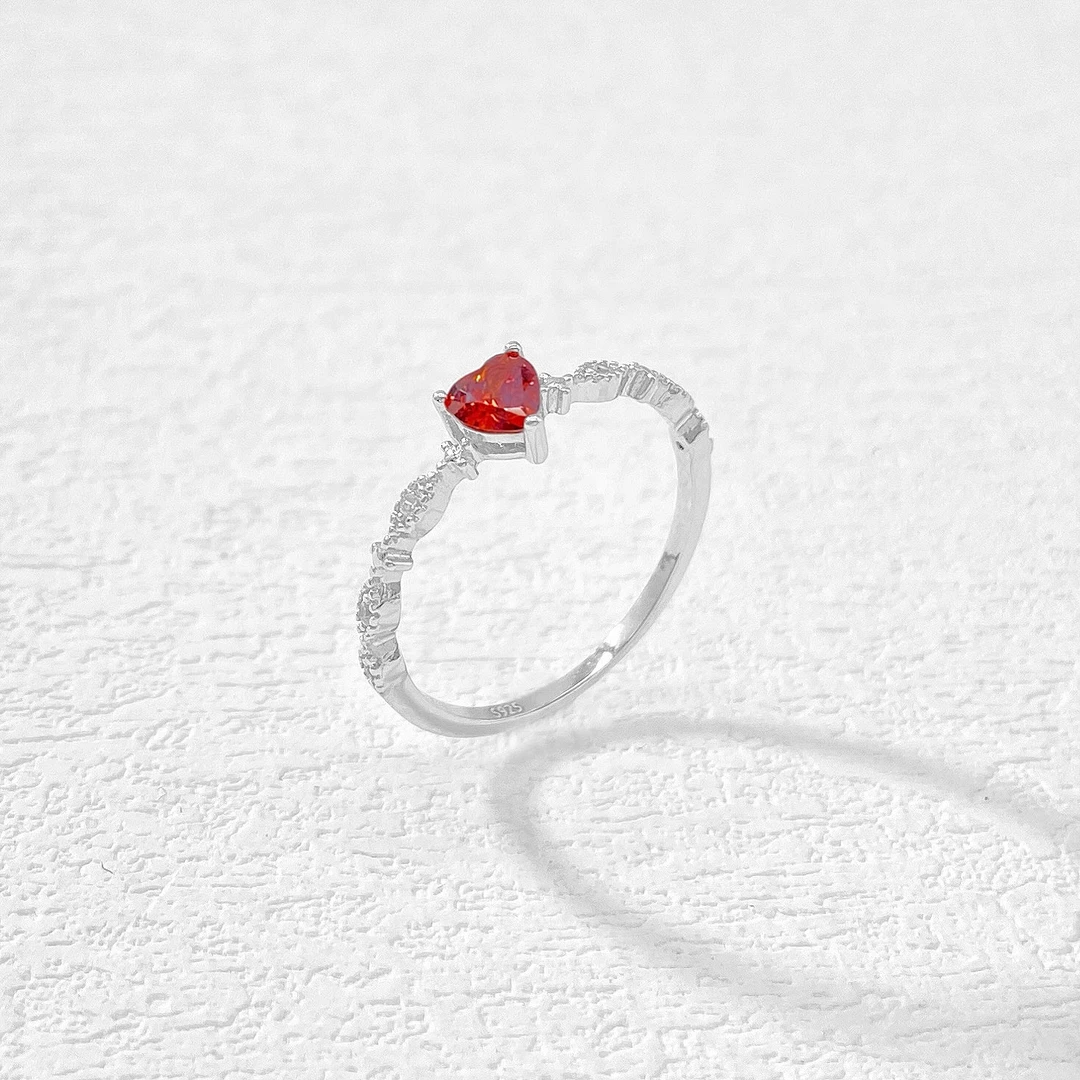 925银戒指 木木（MT1075） 精镶戒壁红桃心细款戒指