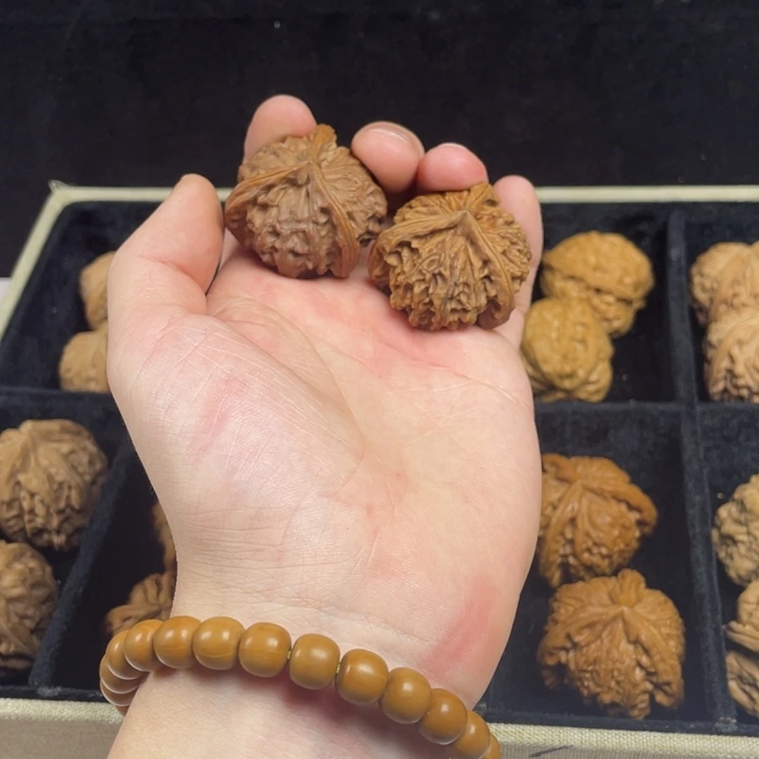 篮***员文玩核桃吊坠哈哈哈哈哈哈哈哈哈哈