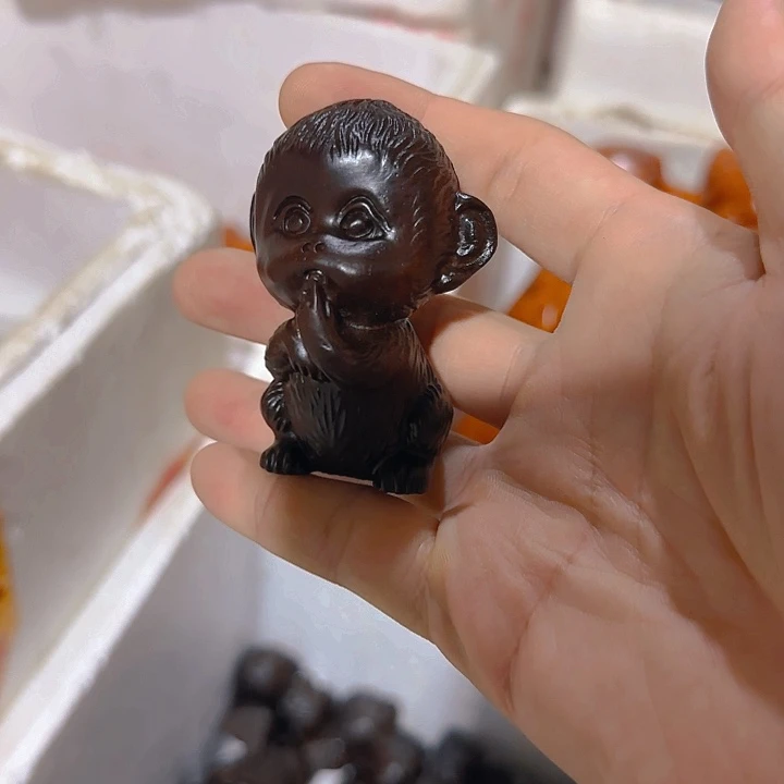 木黑檀木8可爱猴子一只
