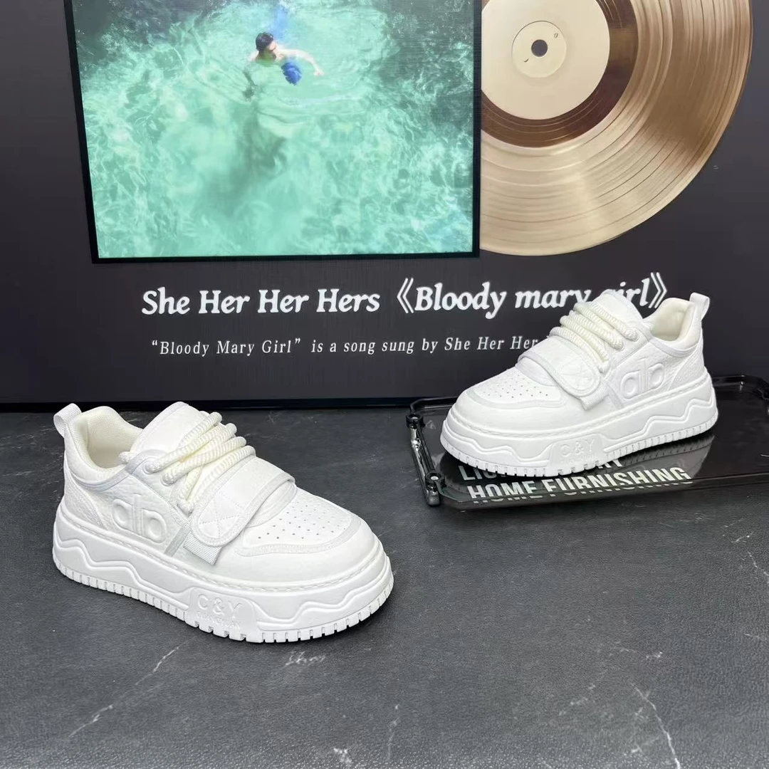 2025年新款厚底魔术贴简约百搭舒适增高时尚运动户外男士潮鞋板鞋