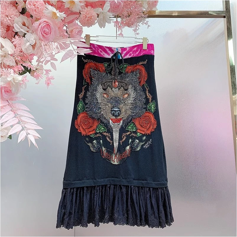 X20997泰国风设计师2024秋冬新款重工钉珠刺绣狼图花朵拼接半身裙