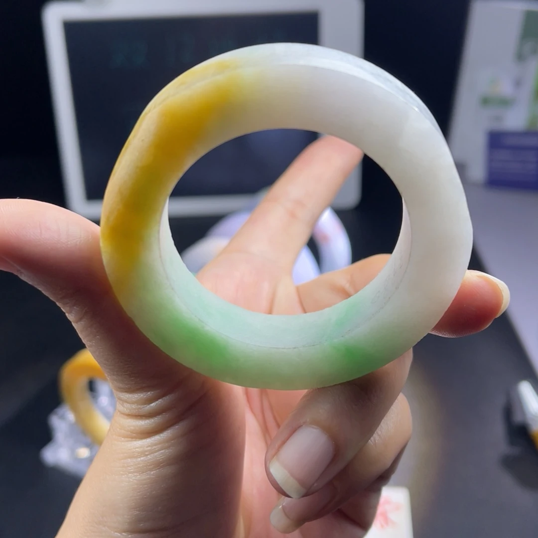 定制翡翠未镶嵌天然翡翠A货手镯