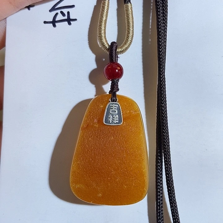 定制琥珀未镶嵌琥珀