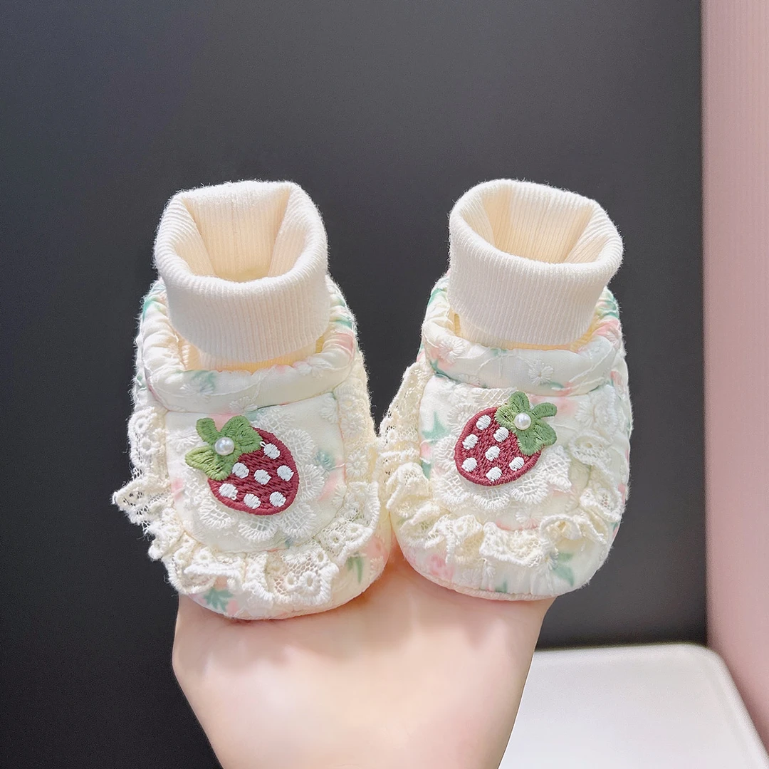 秋季婴儿鞋子新生儿袜口鞋女宝宝软底步鞋公主风防滑袜鞋不掉
