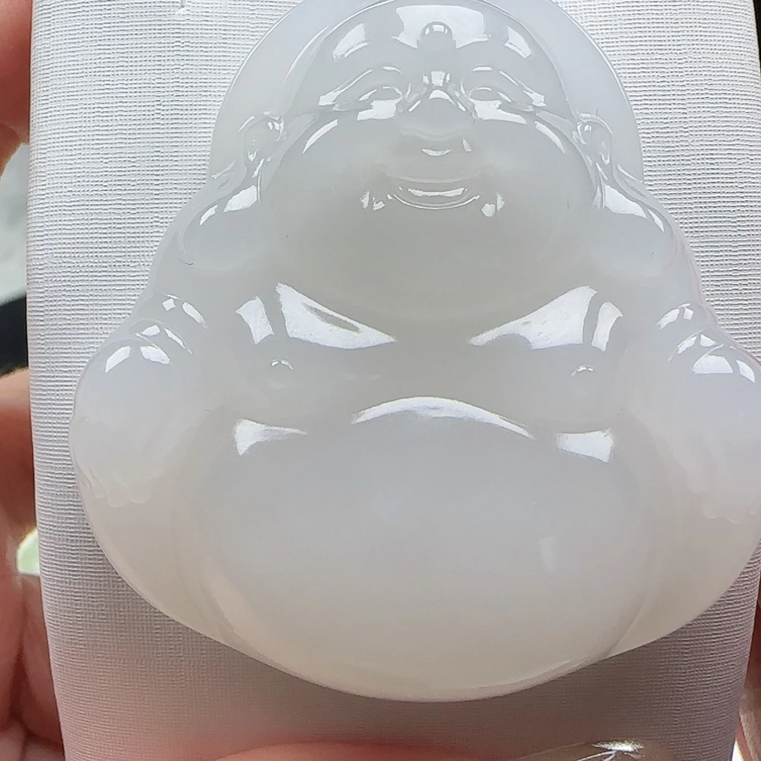 和田玉18K金镶嵌吊坠(赠链)