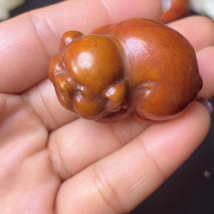 和田玉（糖玉）挂件未镶嵌